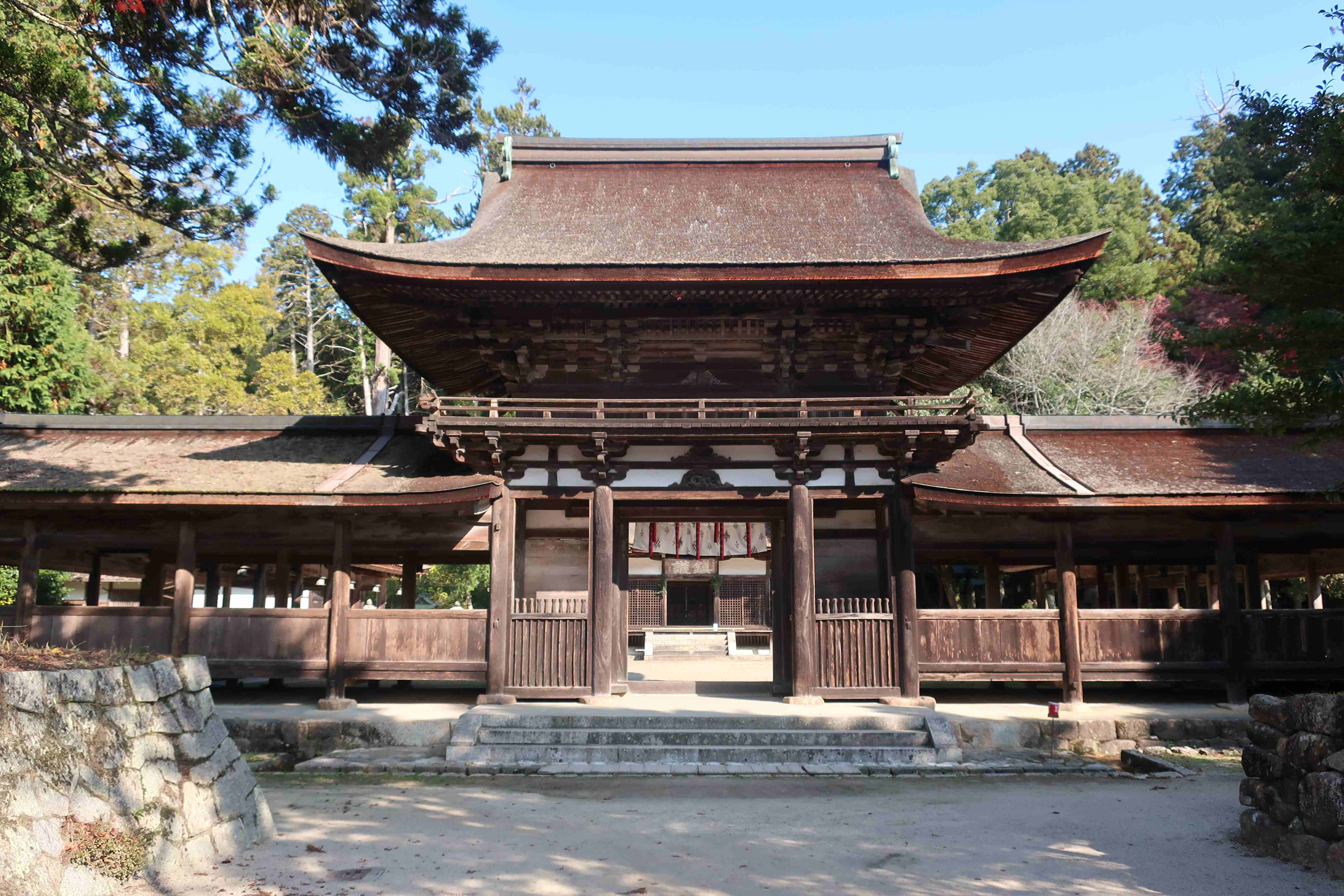 油 日 神社
